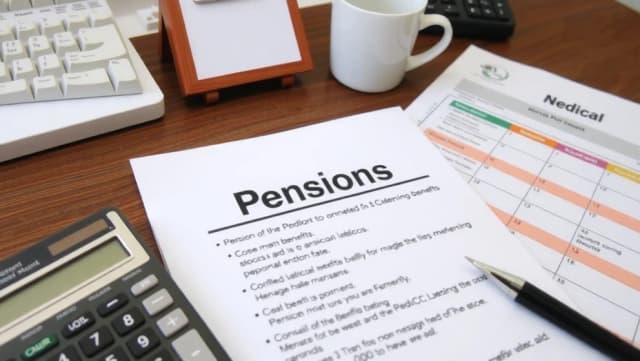 Kan man få sjukpenning och pension samtidigt